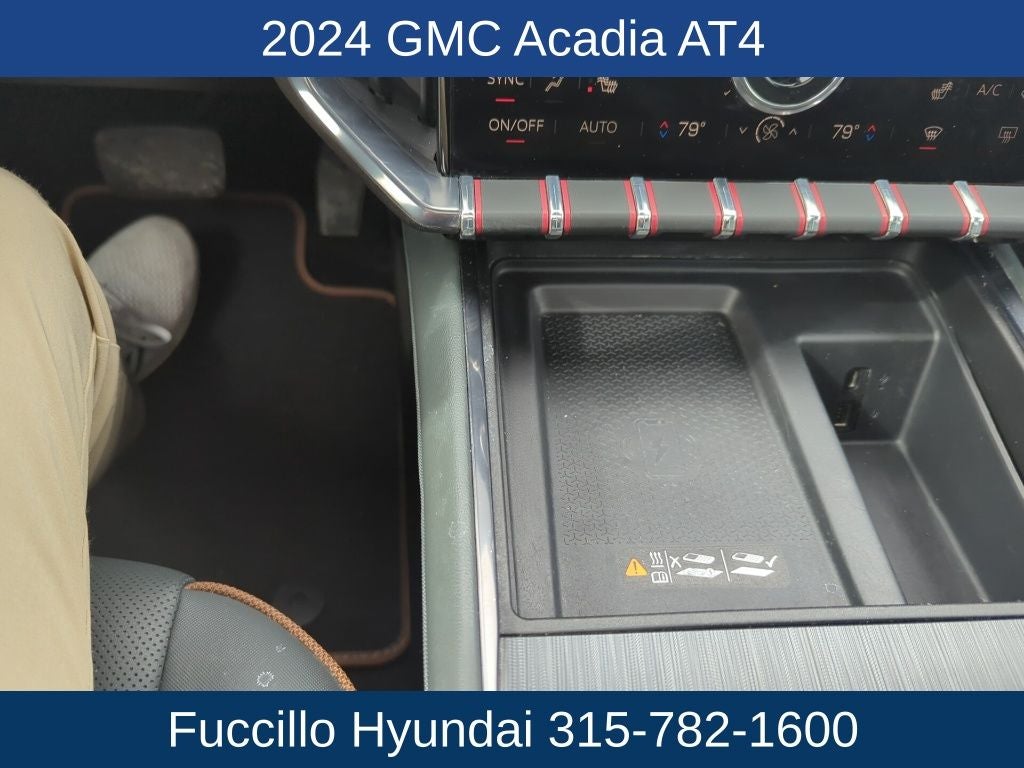 2024 GMC Acadia AT4
