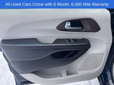 2017 Chrysler Pacifica Touring L