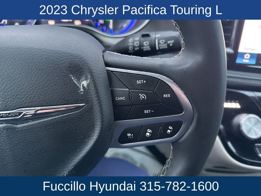 2023 Chrysler Pacifica Touring L