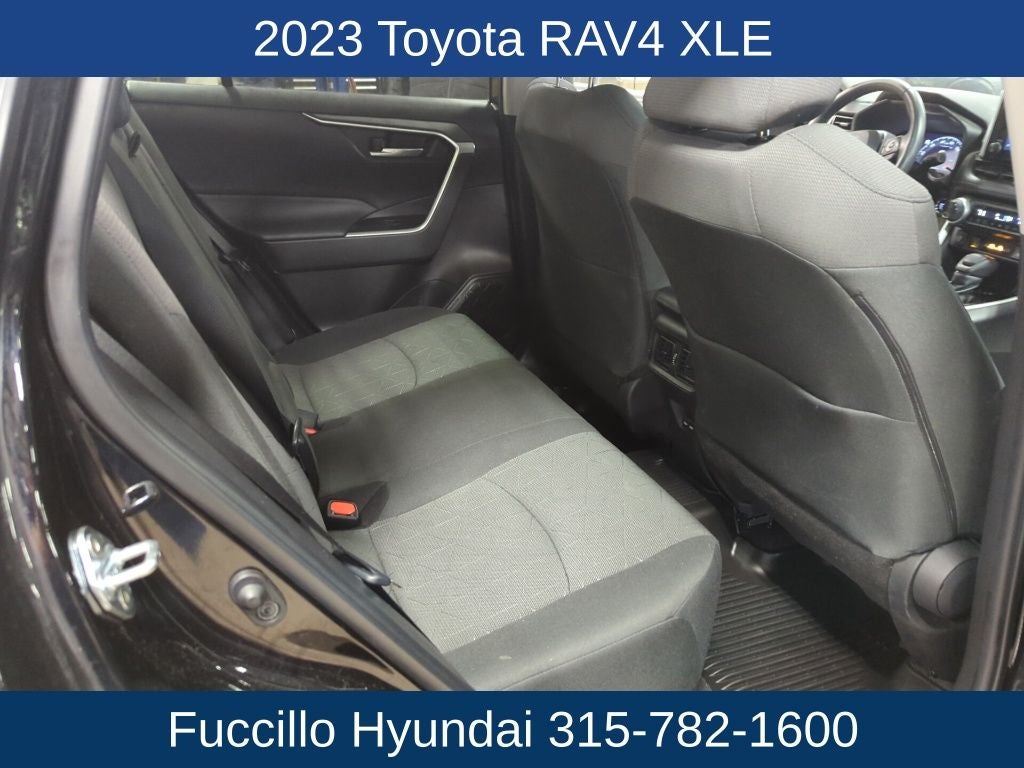 2023 Toyota RAV4 XLE