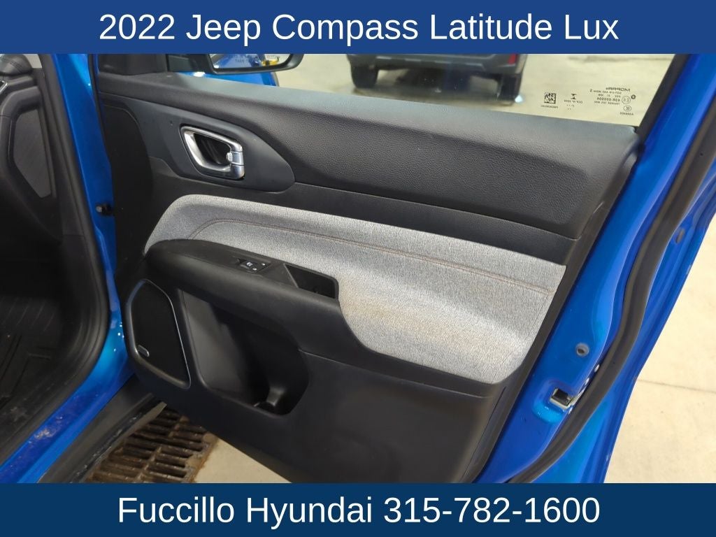 2022 Jeep Compass Latitude Lux