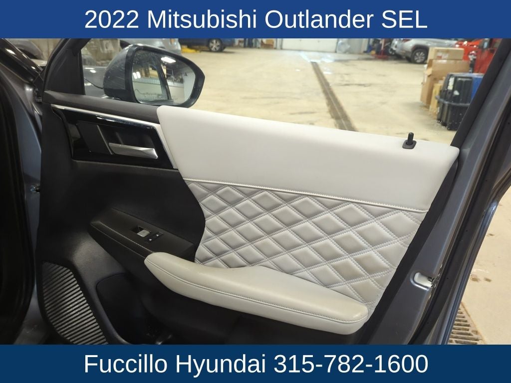 2022 Mitsubishi Outlander SEL