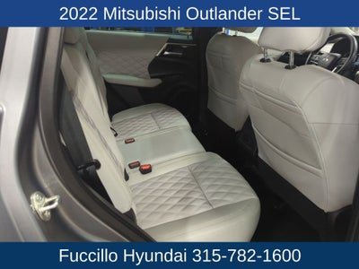 2022 Mitsubishi Outlander SEL