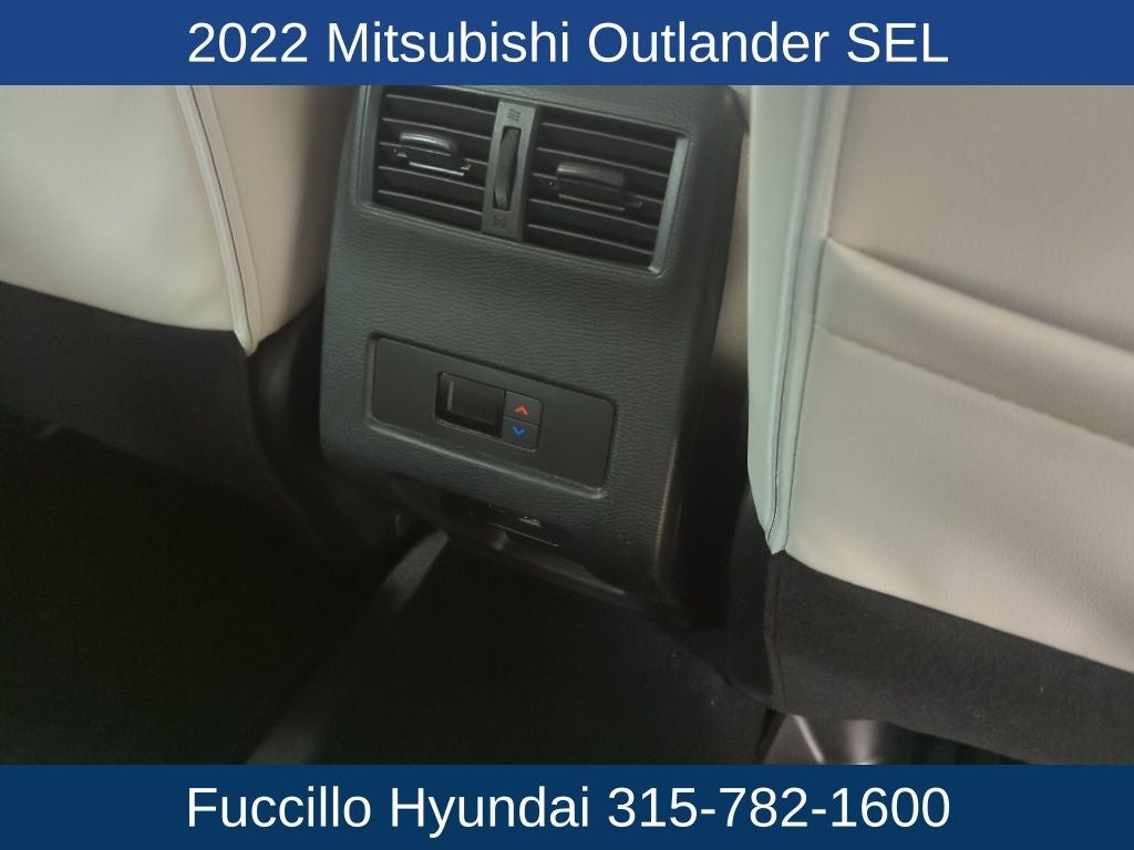 2022 Mitsubishi Outlander SEL
