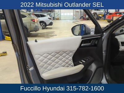 2022 Mitsubishi Outlander SEL