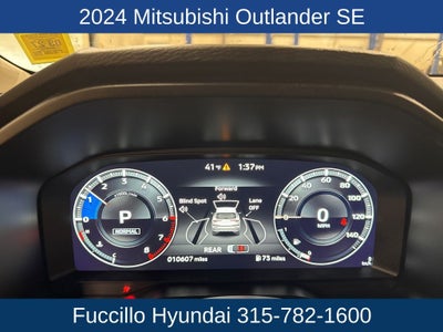 2024 Mitsubishi Outlander SE