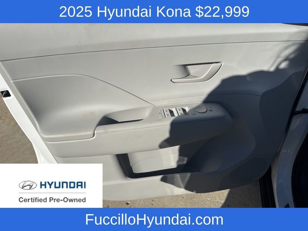 2025 Hyundai KONA SE