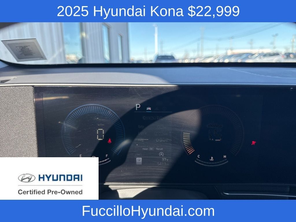 2025 Hyundai KONA SE