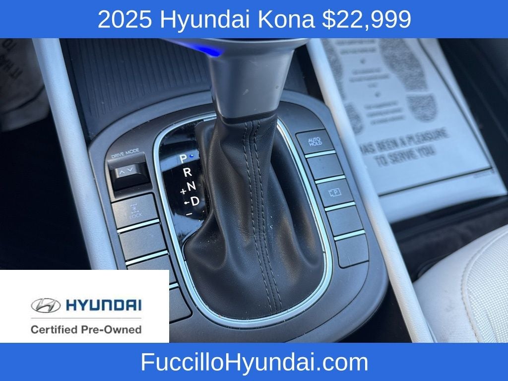 2025 Hyundai KONA SE