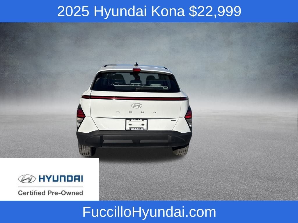 2025 Hyundai KONA SE