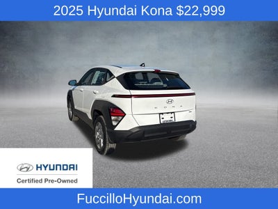 2025 Hyundai KONA SE