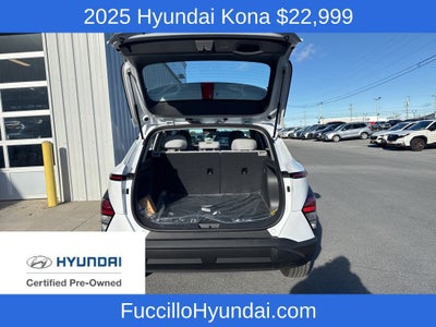2025 Hyundai KONA SE