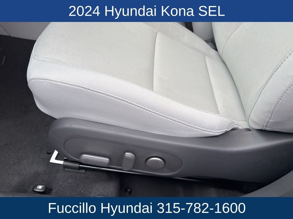 2024 Hyundai KONA SEL