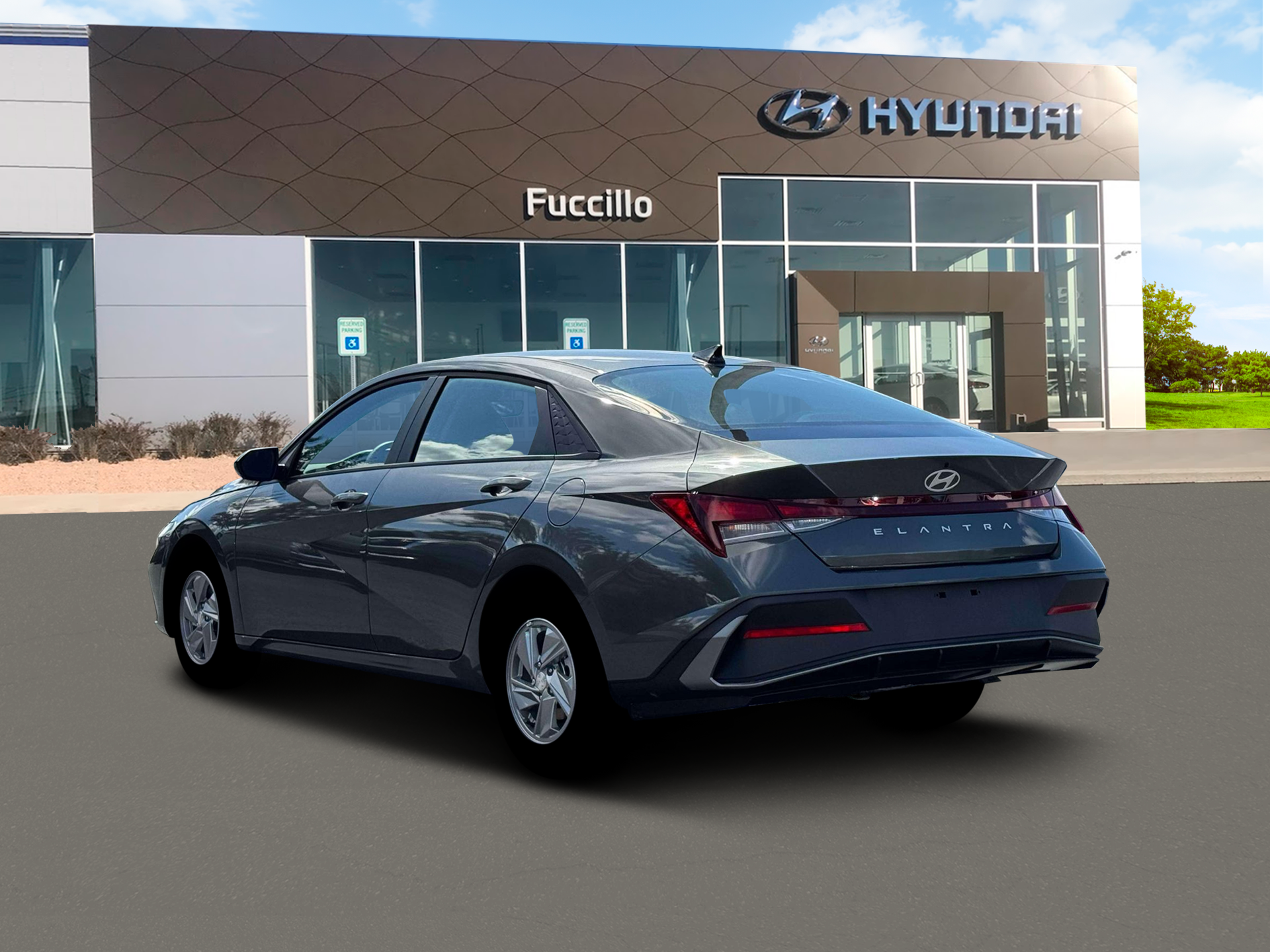 2026 Hyundai ELANTRA SE