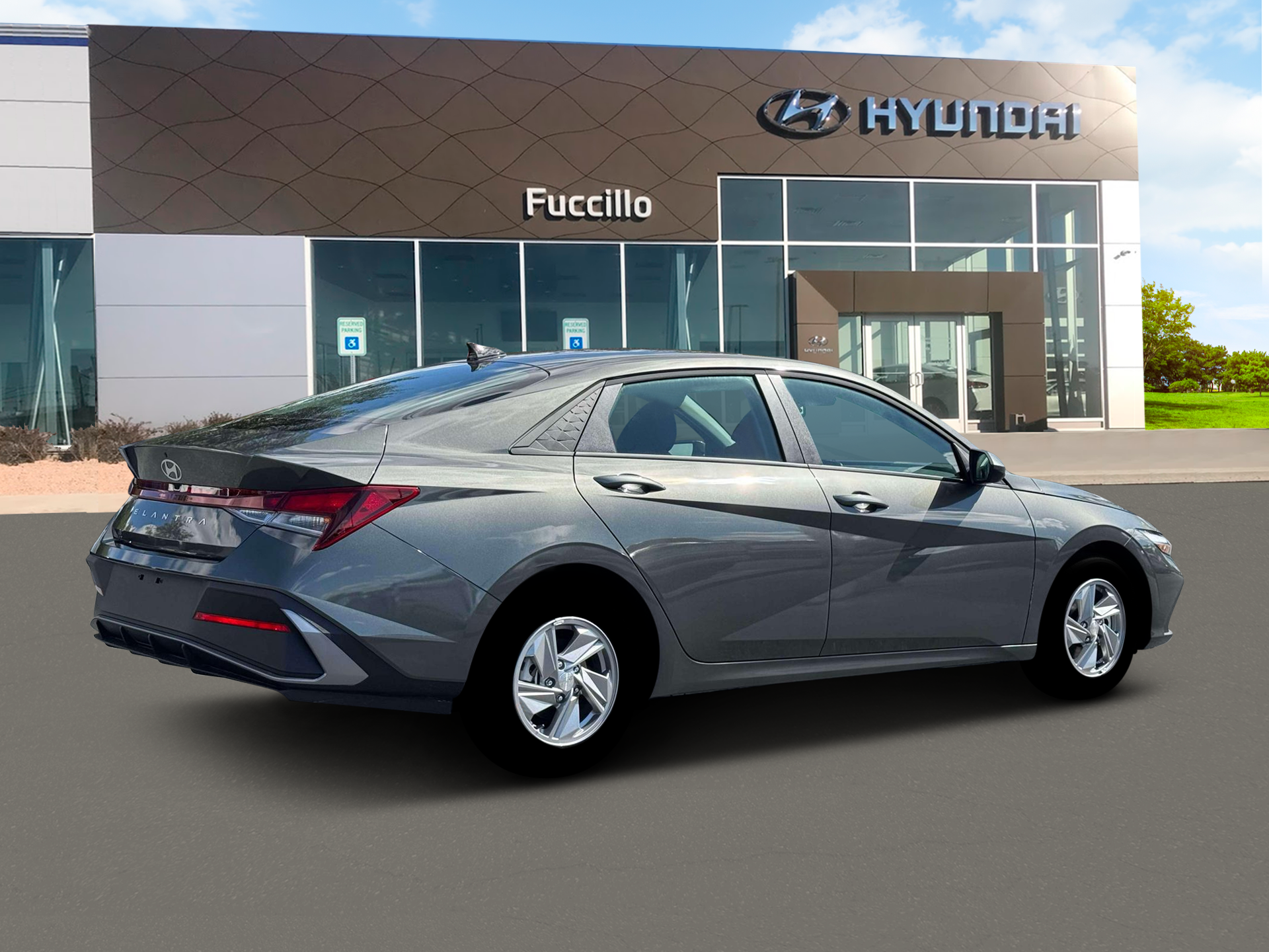 2026 Hyundai ELANTRA SE