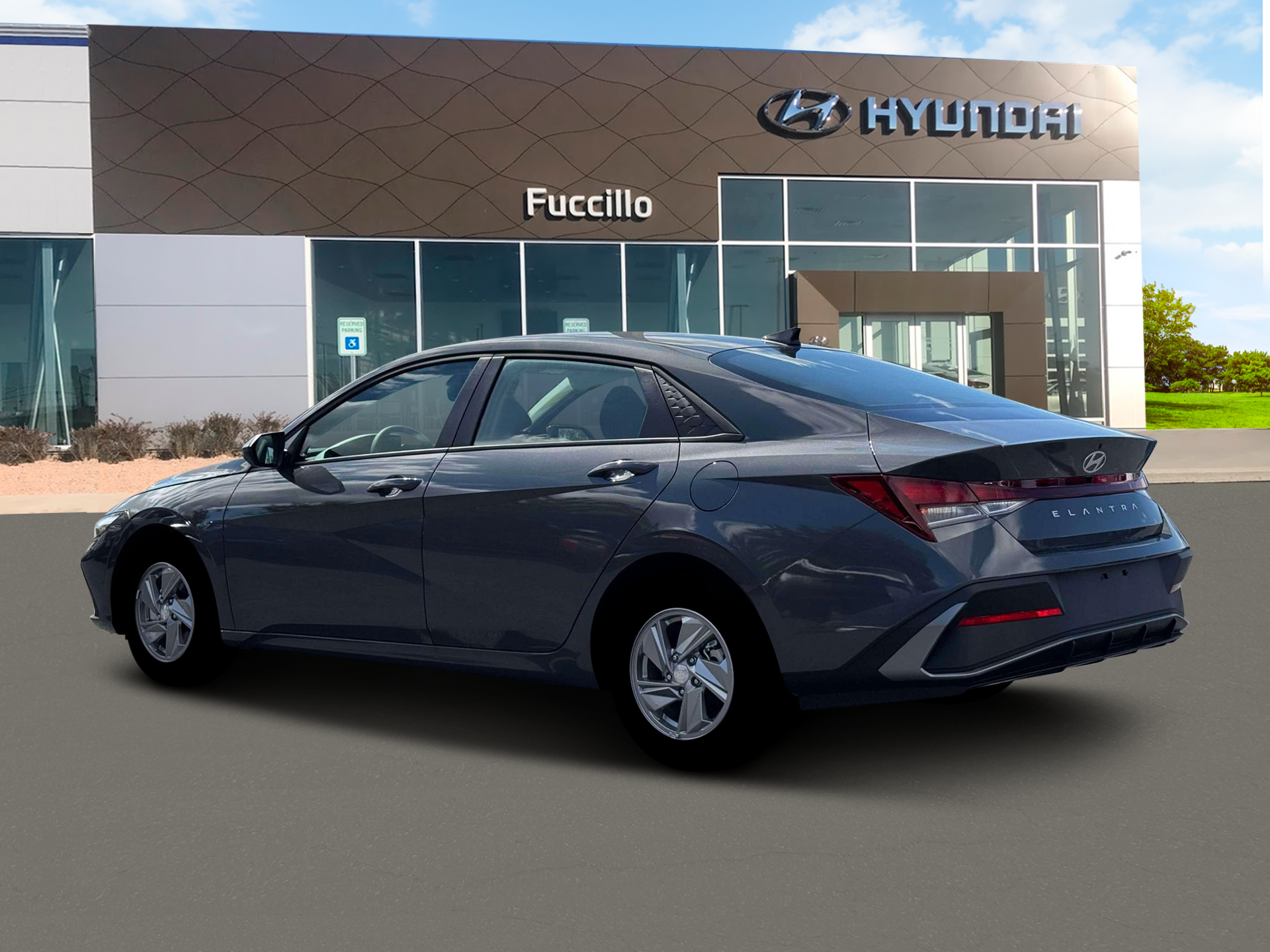 2026 Hyundai ELANTRA SE