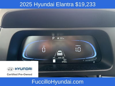 2025 Hyundai ELANTRA SE