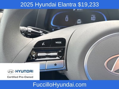 2025 Hyundai ELANTRA SE
