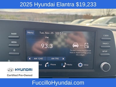 2025 Hyundai ELANTRA SE