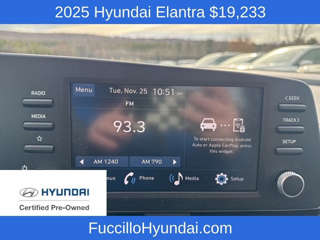 2025 Hyundai ELANTRA SE