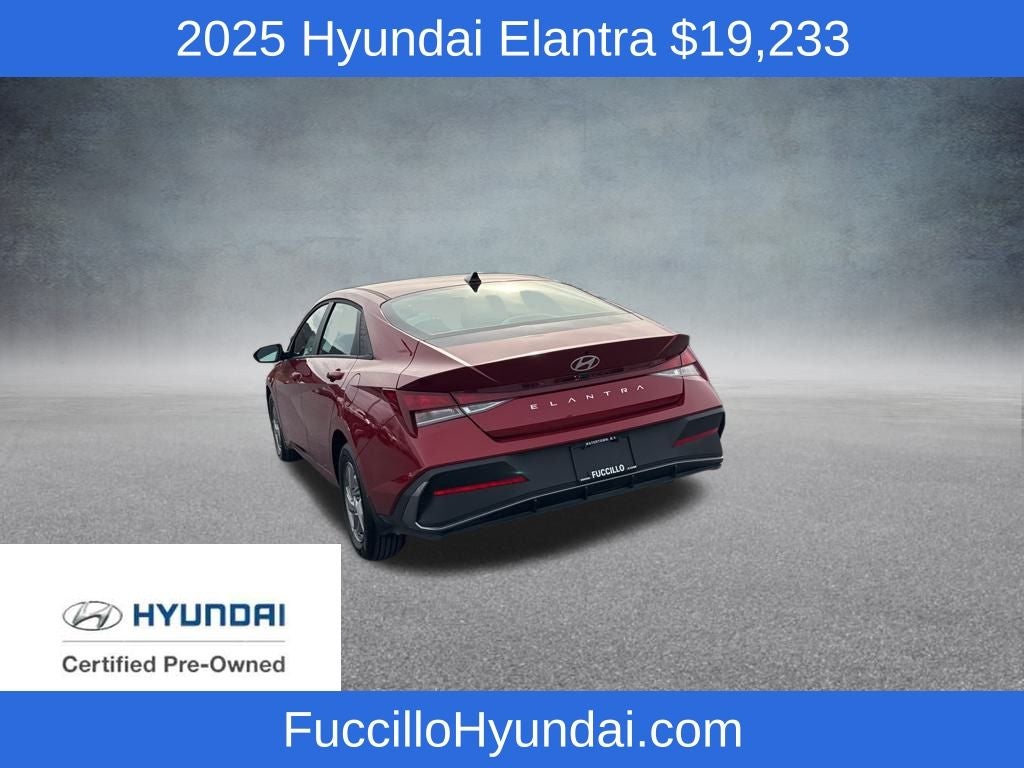 2025 Hyundai ELANTRA SE