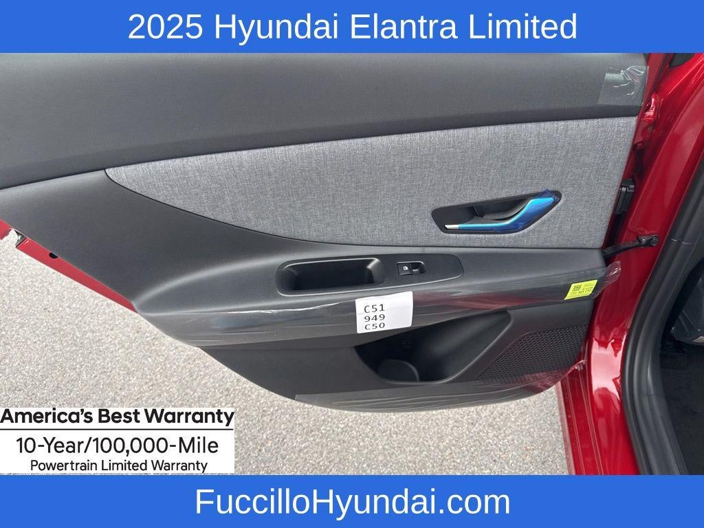 2025 Hyundai ELANTRA Limited