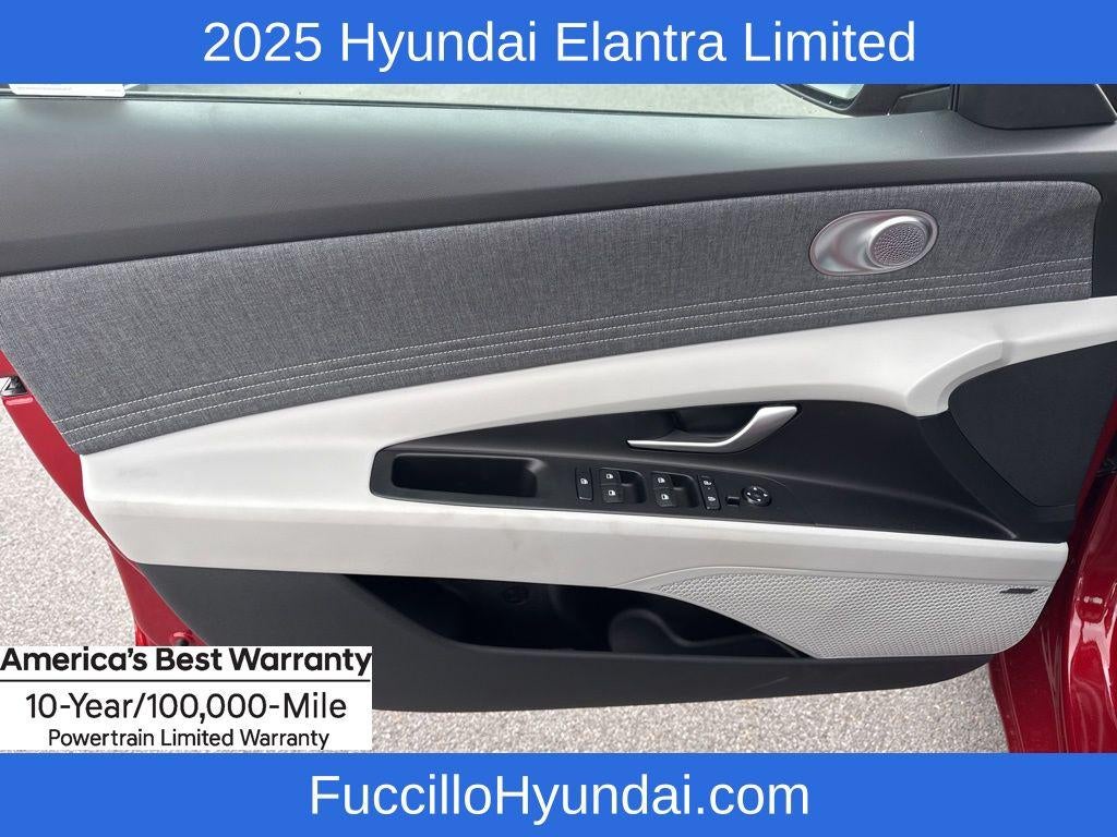 2025 Hyundai ELANTRA Limited