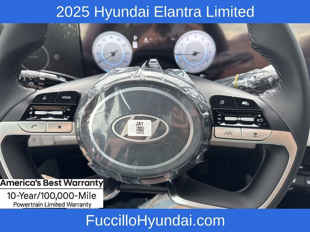 2025 Hyundai ELANTRA Limited