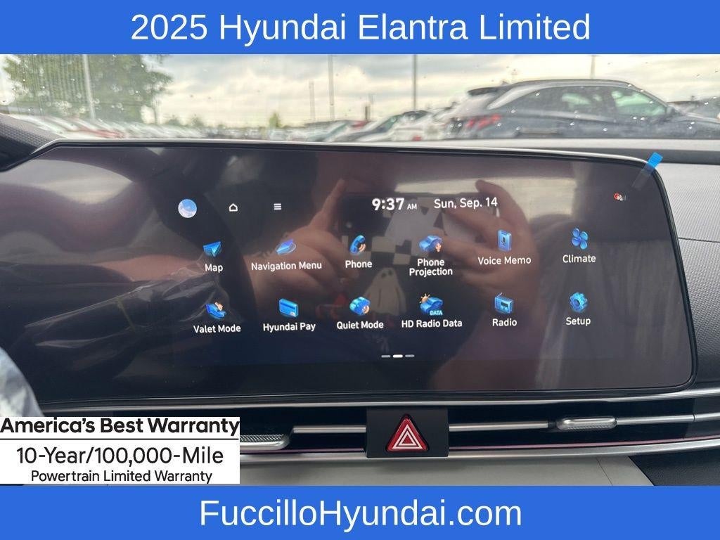 2025 Hyundai ELANTRA Limited