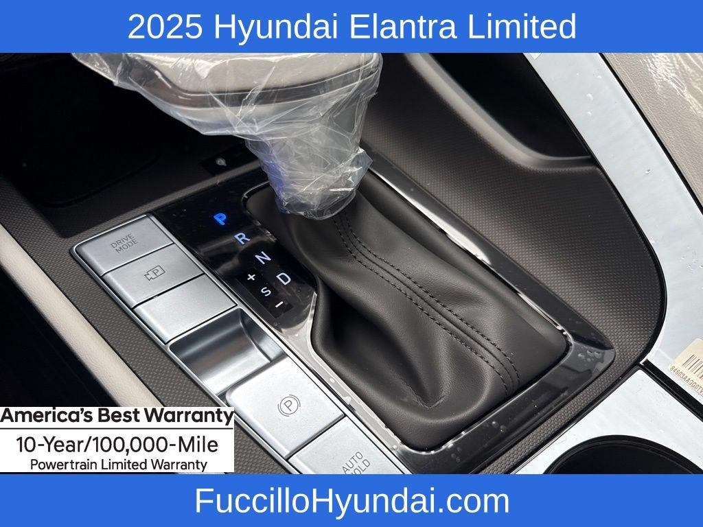 2025 Hyundai ELANTRA Limited