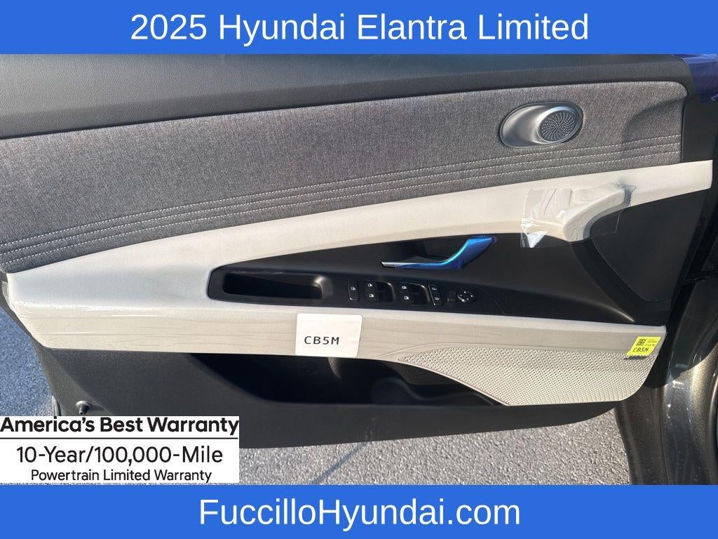 2025 Hyundai ELANTRA Limited