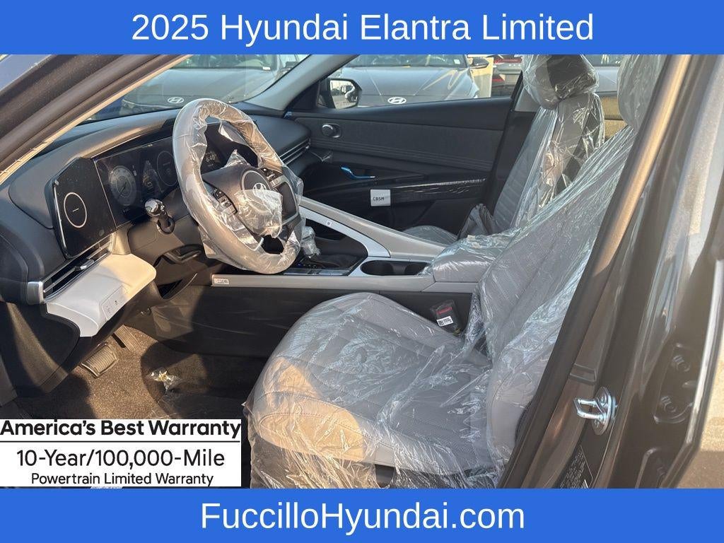 2025 Hyundai ELANTRA Limited