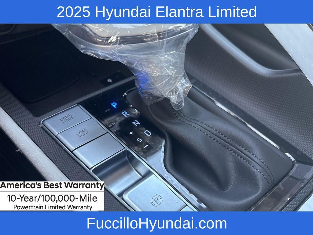 2025 Hyundai ELANTRA Limited