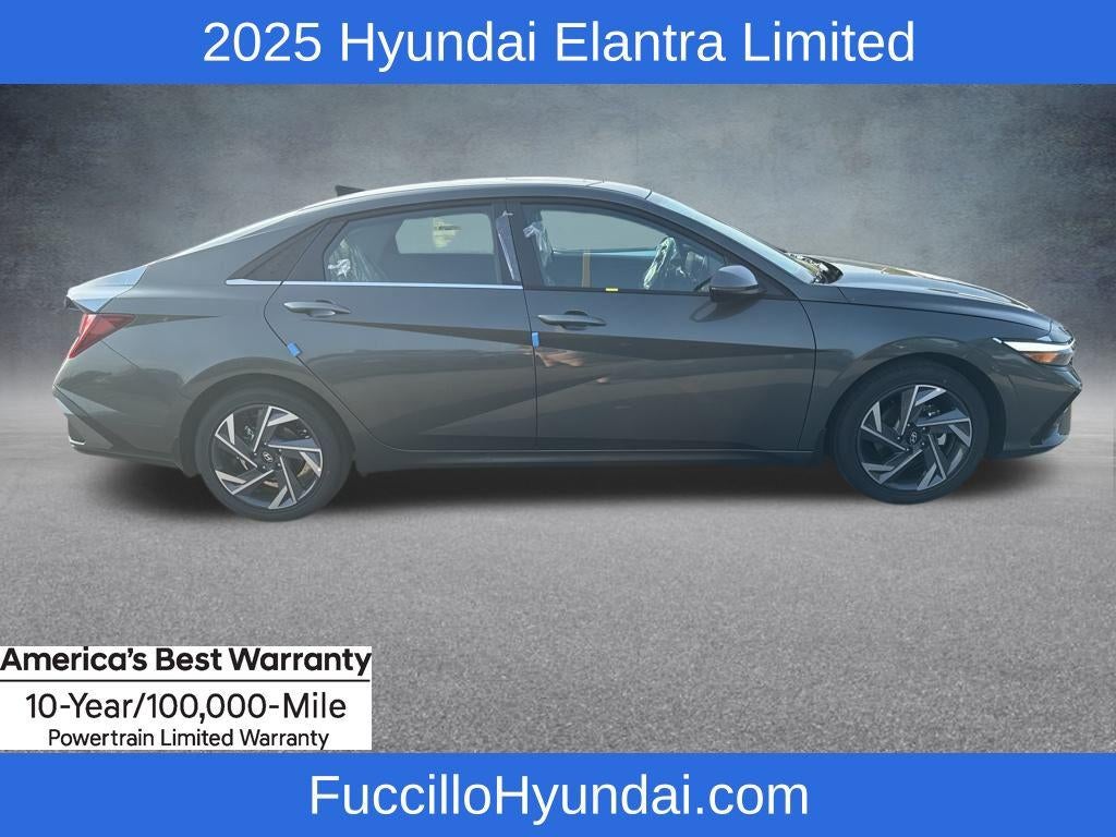 2025 Hyundai ELANTRA Limited