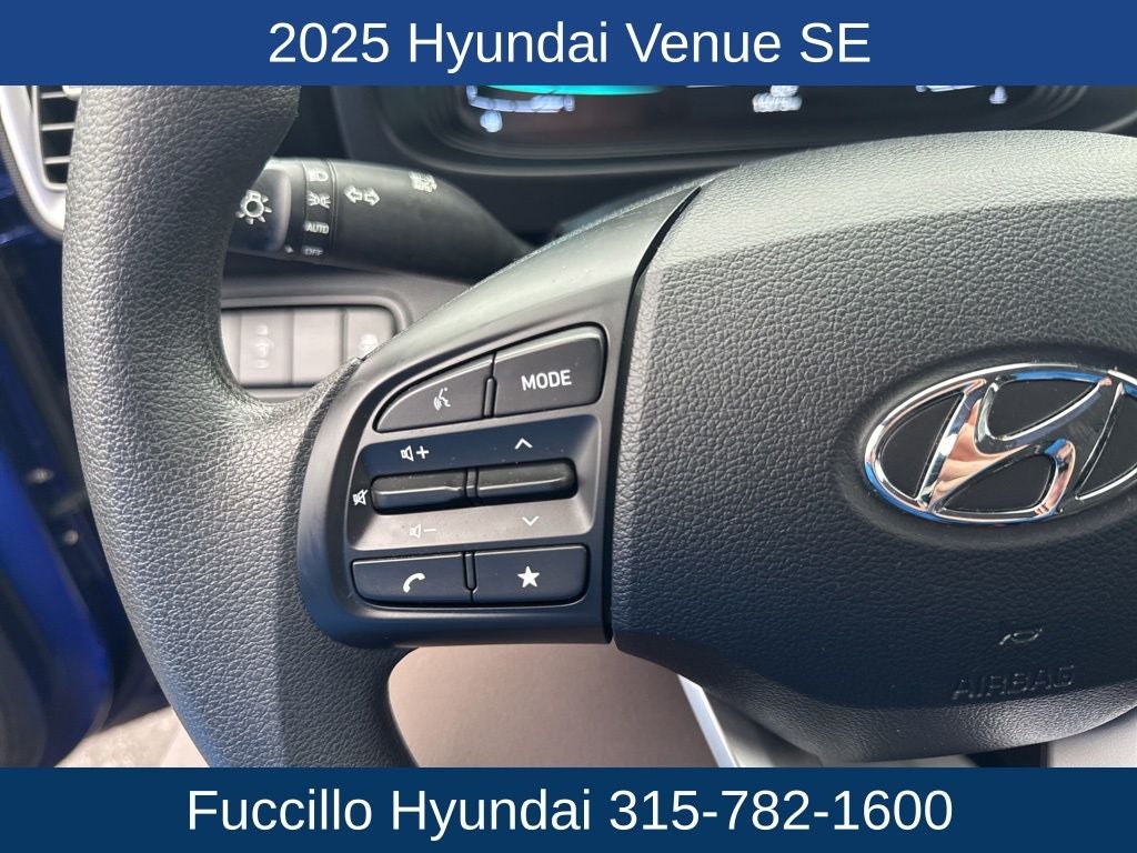 2025 Hyundai VENUE SE