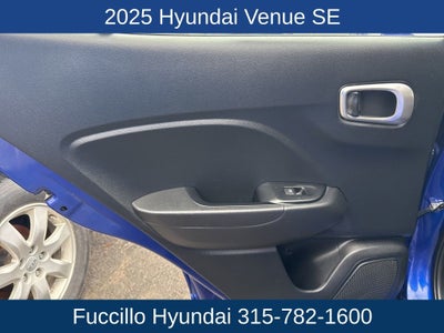 2025 Hyundai VENUE SE