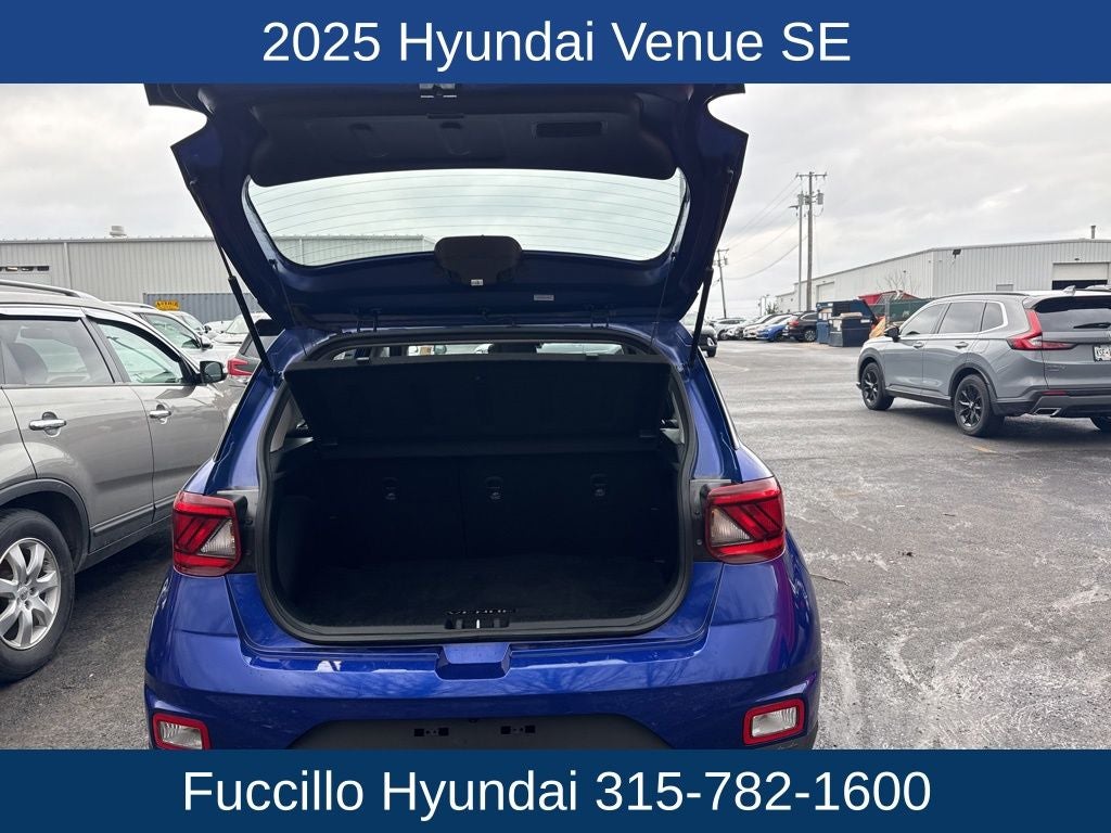 2025 Hyundai VENUE SE