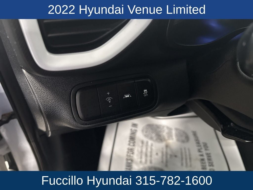 2022 Hyundai VENUE SEL