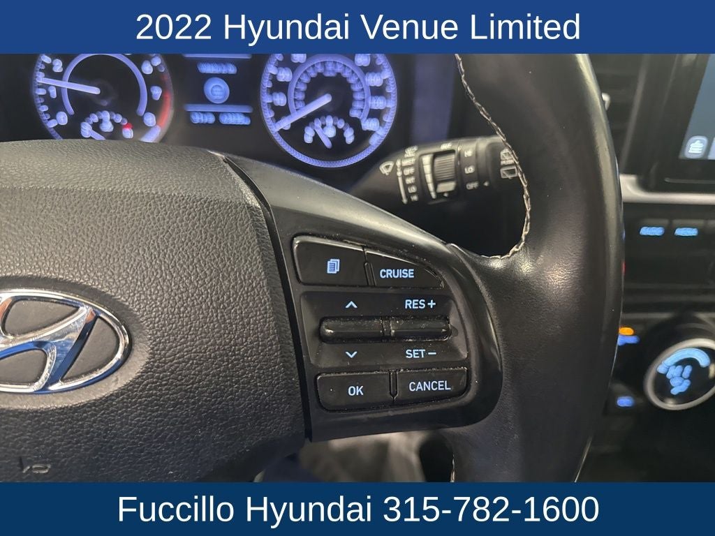 2022 Hyundai VENUE SEL