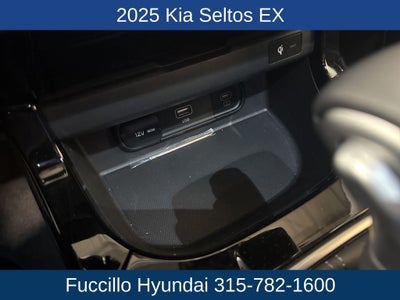 2025 Kia Seltos EX