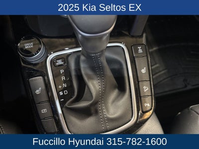 2025 Kia Seltos EX