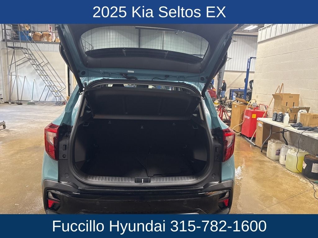 2025 Kia Seltos EX