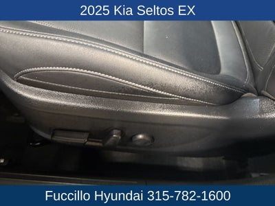 2025 Kia Seltos EX