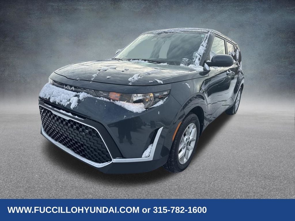 2025 Kia Soul Base