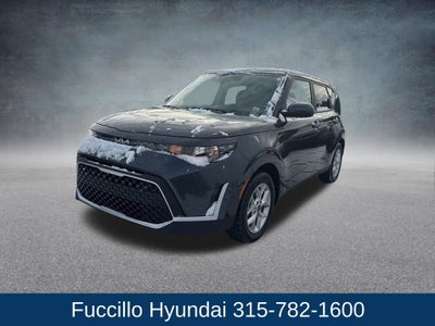 2025 Kia Soul Base