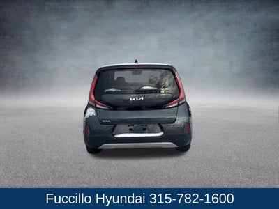 2025 Kia Soul Base